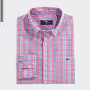 NWOT Vineyard Vines Classic Fit Tucker Shirt, size large